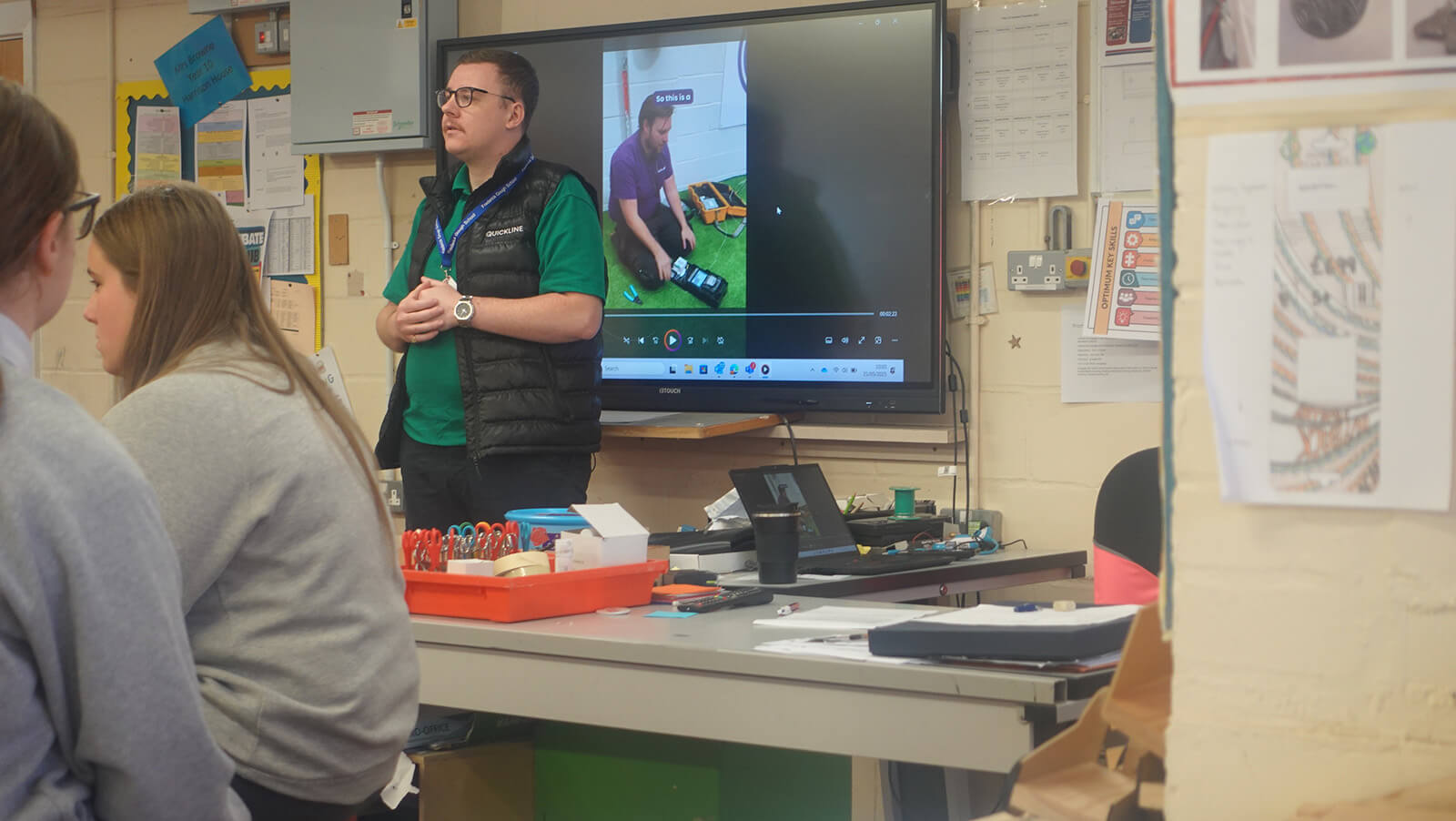 STEM workshop inspires school in North Lincolnshire | Quickline