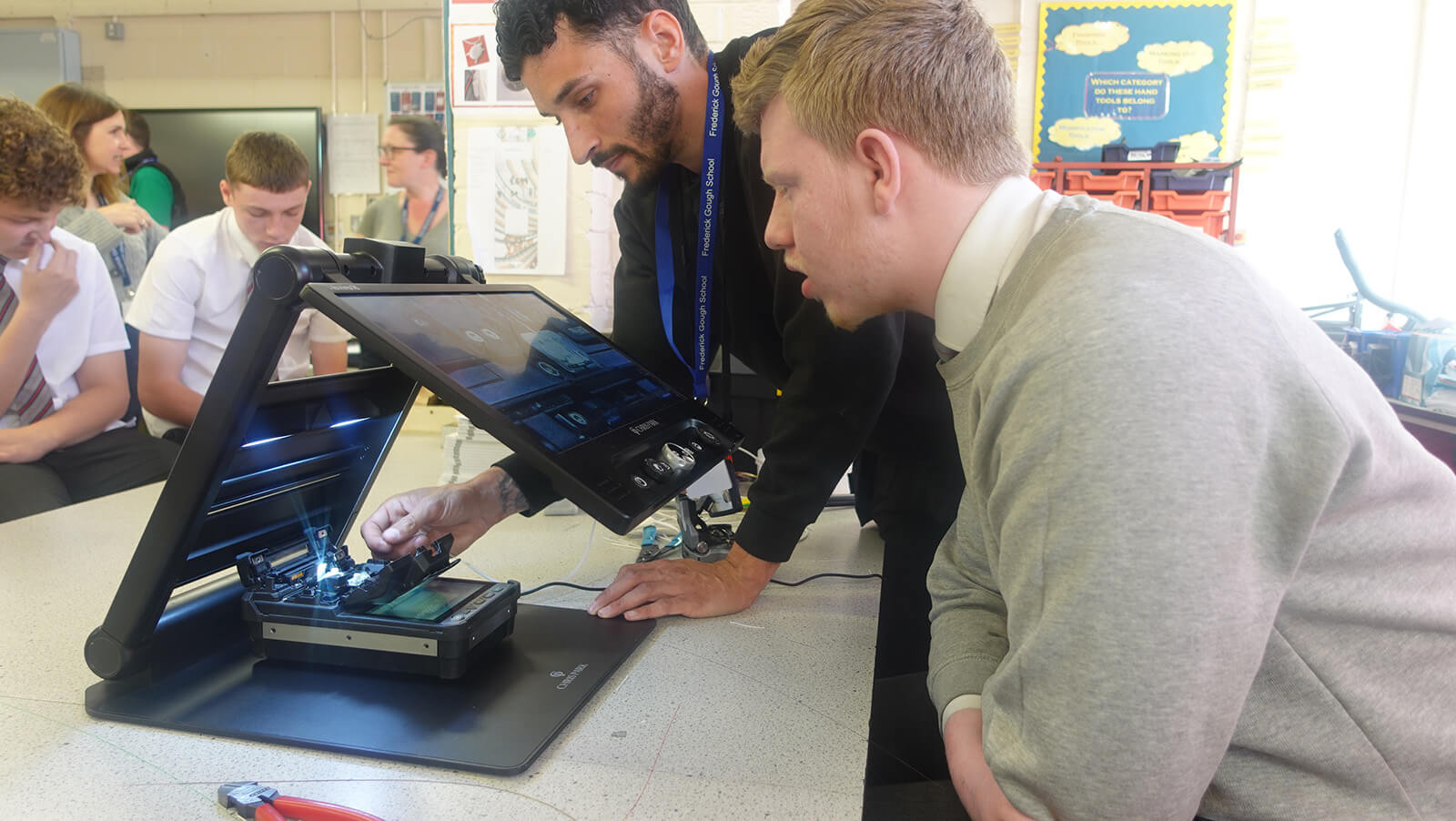 Quickline inspires future engineers at North Lincolnshire school with hands-on STEM workshops