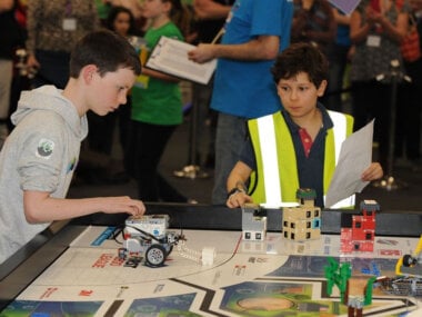 LEGO League Header Asset