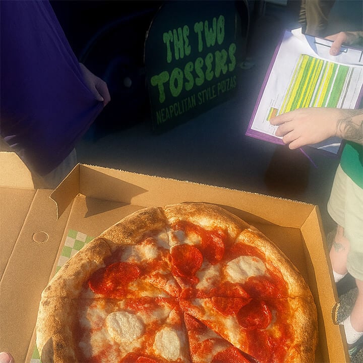 Quickline's Pop-Up Pizza event in Gilberdyke and Newport
