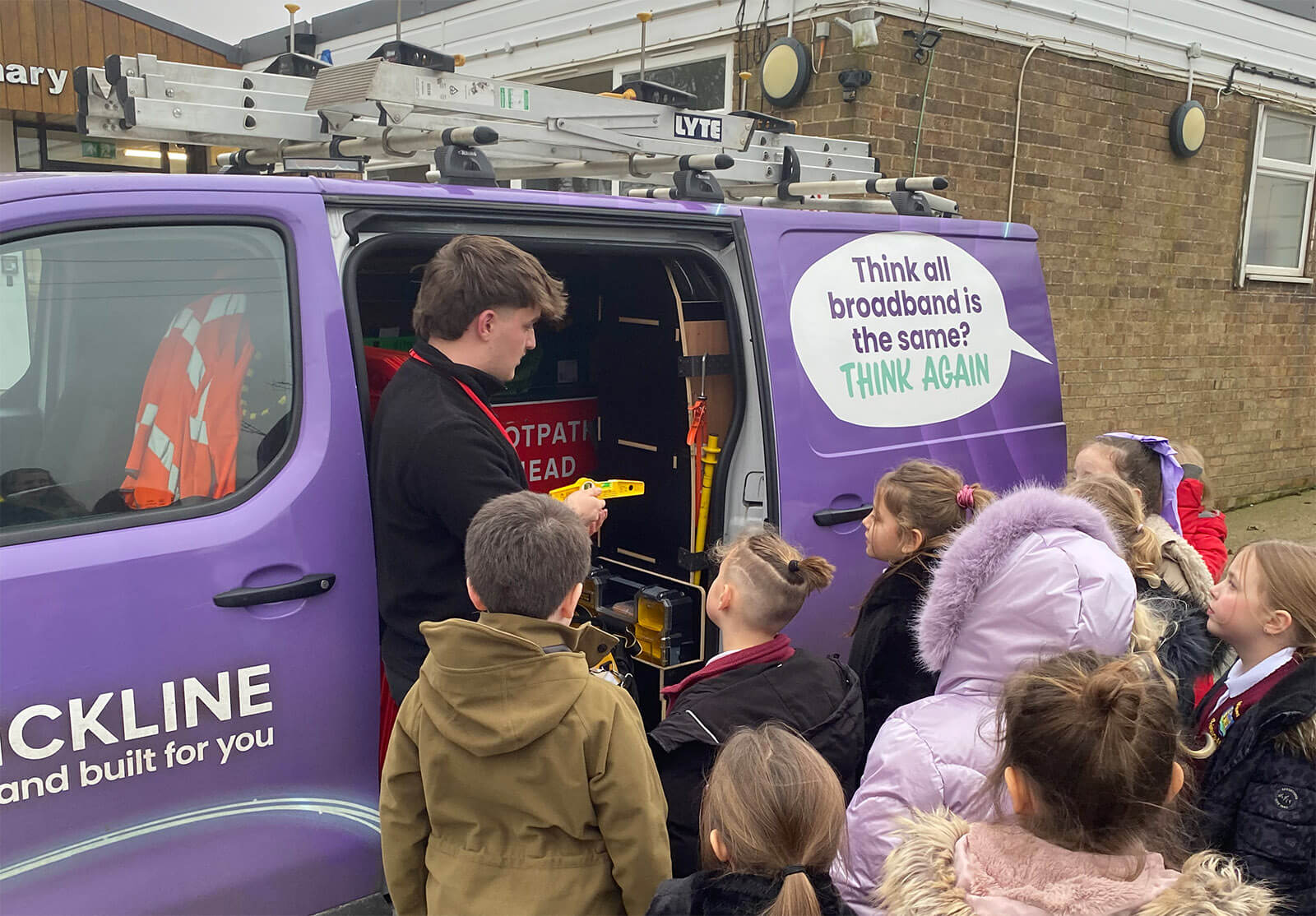 Quickline Sparks Future Engineers at Skipsea Primary School