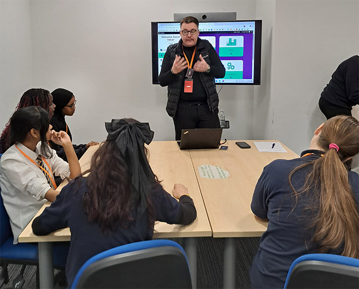 Girl Tech inspiring the next generation of women | Quickline