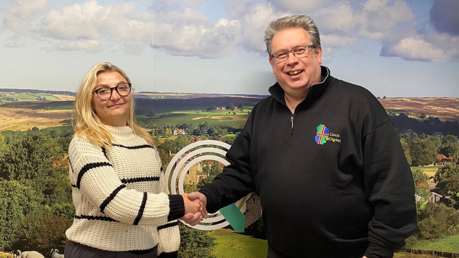 Quickline partners with Lincs Digital to deliver IT skills training for rural communities